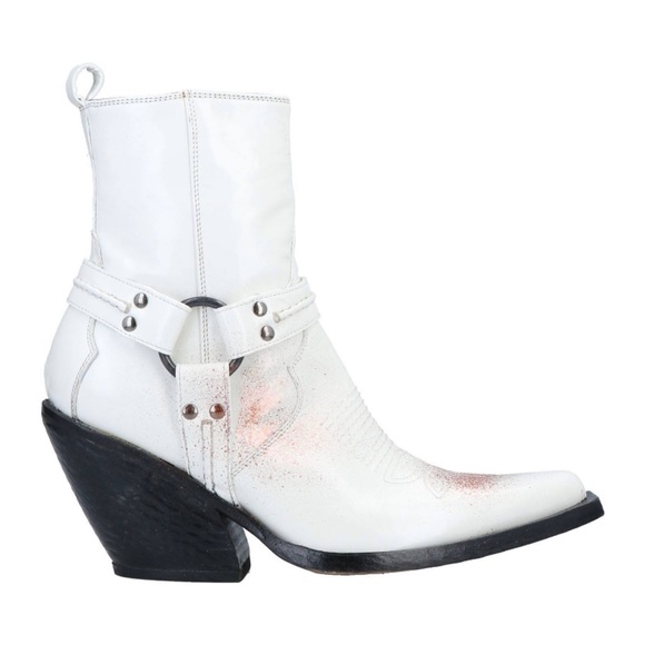 Barracuda Distressed White Leather Cowboy Boots